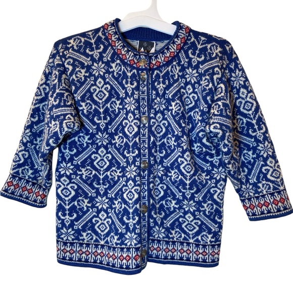 Dale of Norway Cardigan Sweater Fair Isle Blue White Red Silvertone Button WM XS - Picture 1 of 12